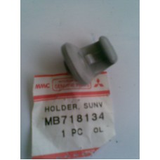 MB718134 MITSUBISHI  LANCER SOL GÜNEŞLİK TUTUCU